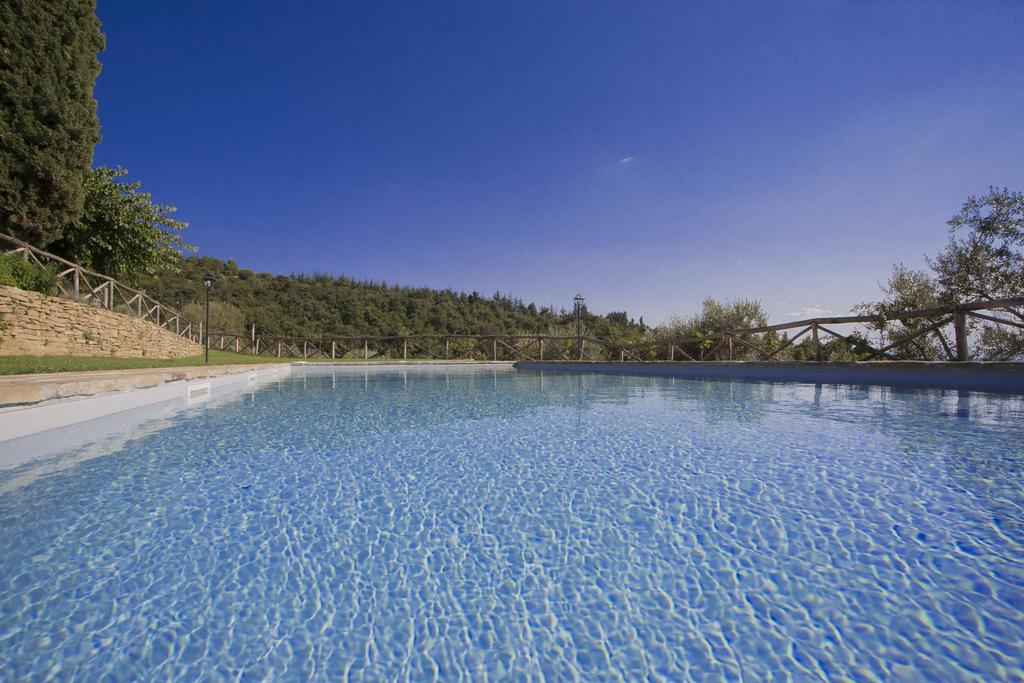 Tenuta Angelici Winery Agriturismo Henni With Pool Sauna And Jacuzzi Cortona Villa Kültér fotó